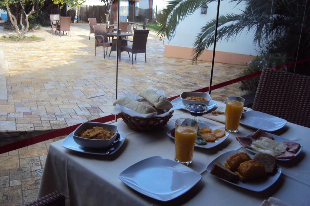 Bed and Breakfast Casa Antiga Одесейше Экстерьер фото