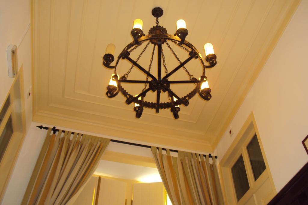 Bed and Breakfast Casa Antiga Одесейше Экстерьер фото