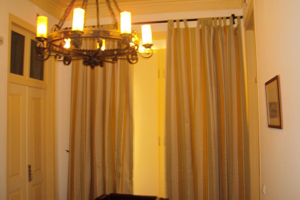 Bed and Breakfast Casa Antiga Одесейше Экстерьер фото
